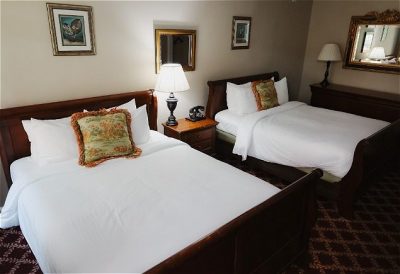 Family Suite 2 Queens, 1 King room